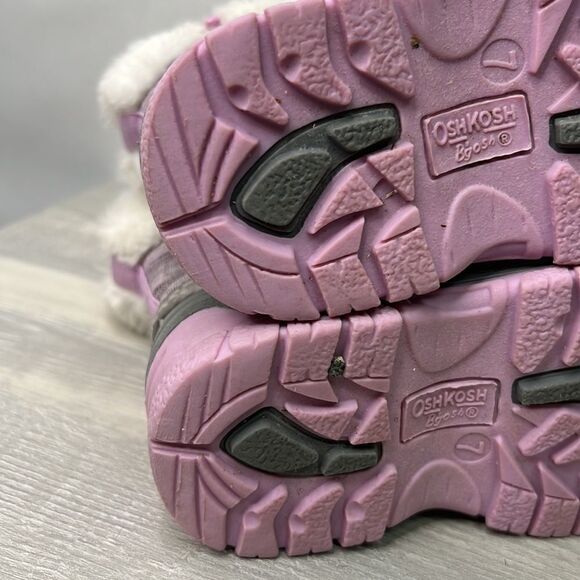 OshKosh B’Gosh purple snow boots size 7 - Picture 13 of 14